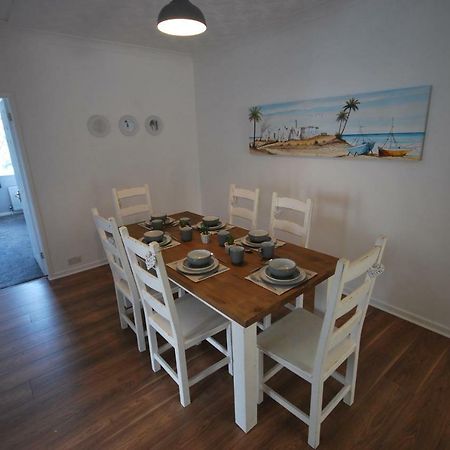 Belle'S Bungalow Villa Cleveleys Exterior photo